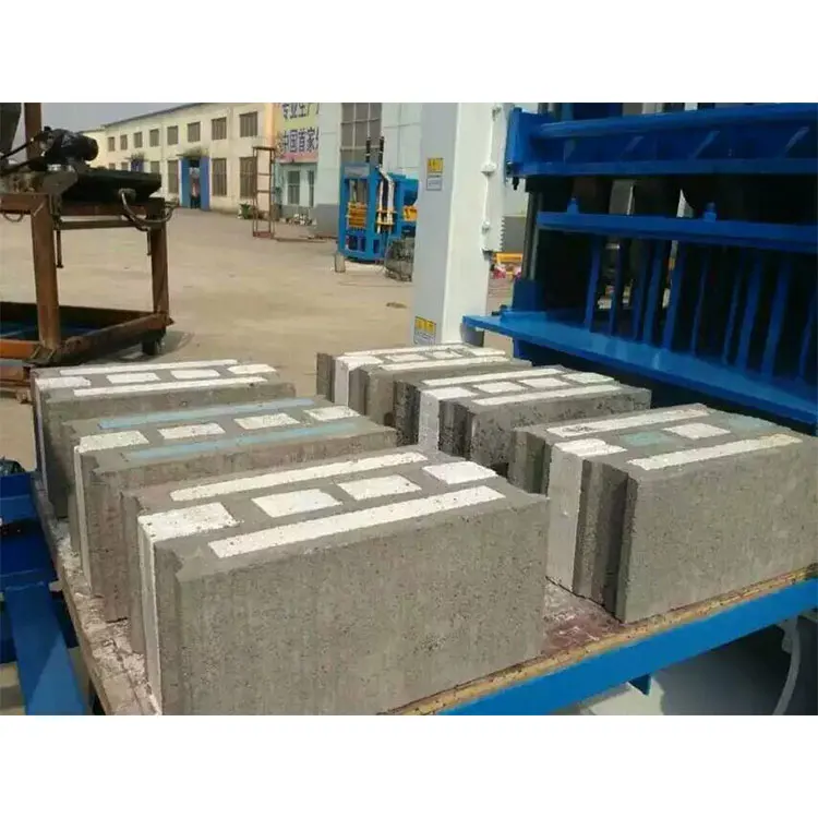Qt10-15 Acc Block Machine