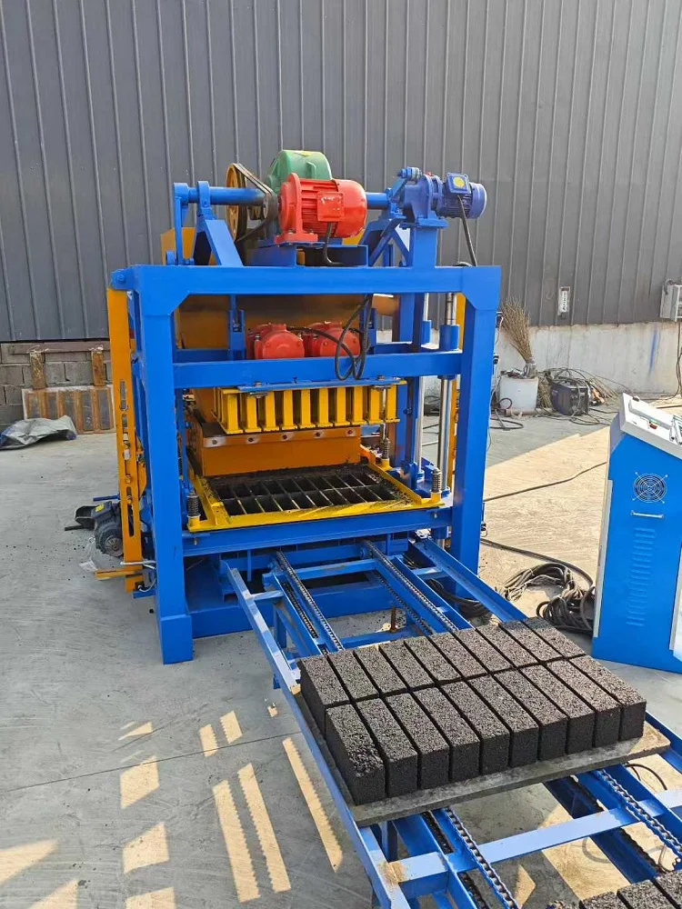 Hollow Block Making Machine Fully Automatic Qtj4-25 Concrete Solid Brick Machine Construction Machines