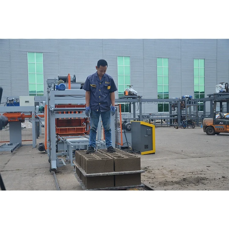QT6-15 automatic hydraulic concrete cement hollow interlock paving block making machine in Ghana