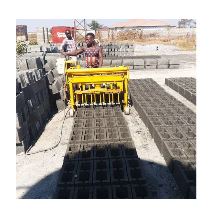 Mobile Model Brick Machine QMY4-30 Hydraulic Pressure Concrete Hollow and Solid Concrete Pumps Cement Low Cost Hot Sale in Kenya